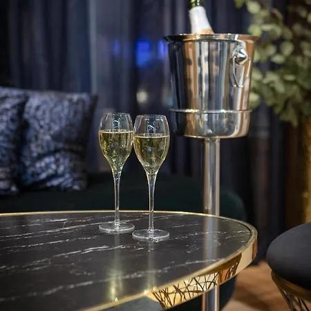 Appartement Luxurious By Sebastiana Group